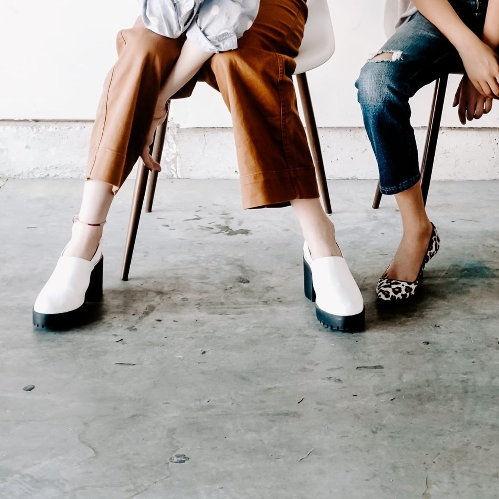 Meet your Posher, Sara + Madison